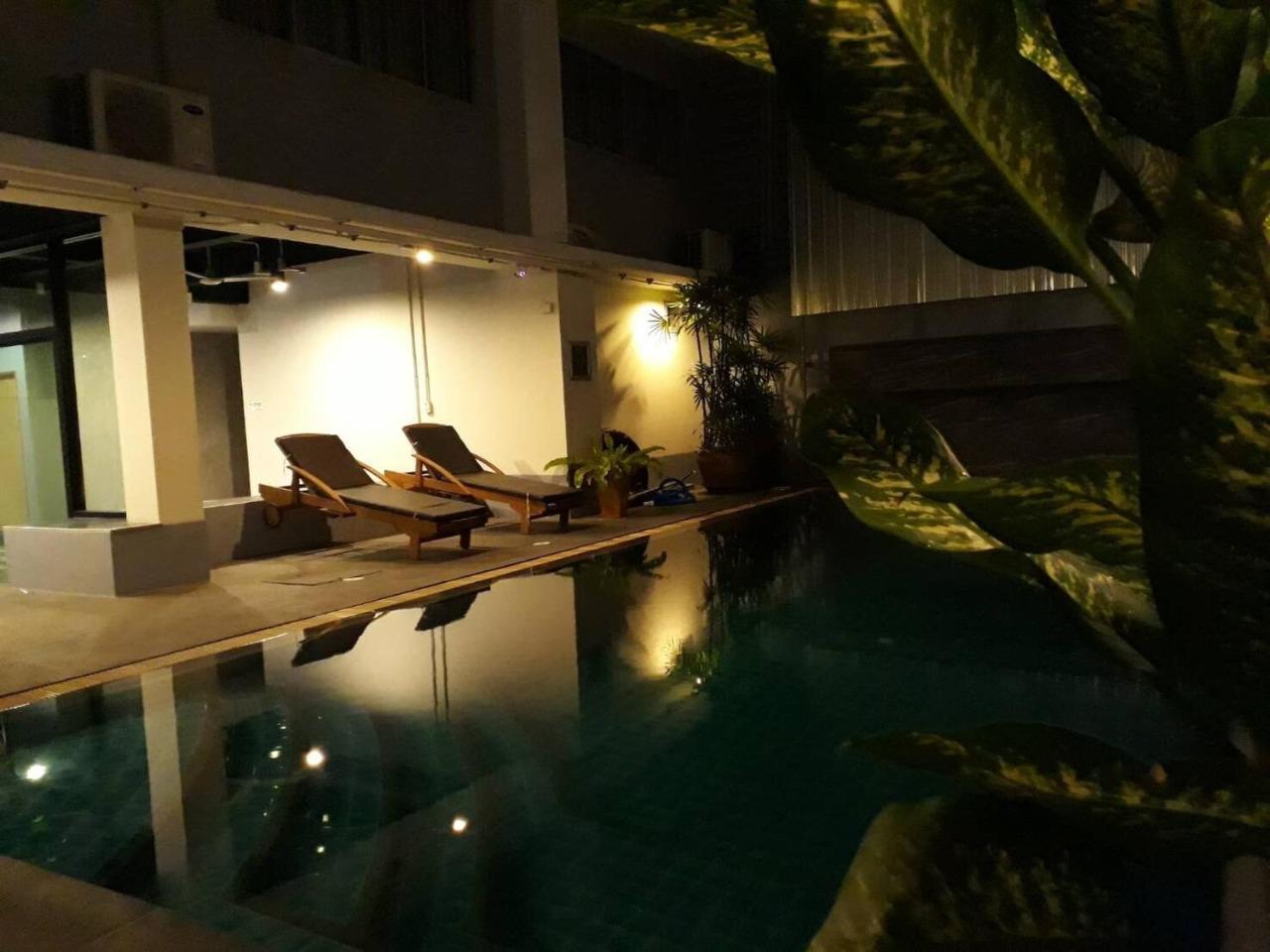 Happy Bou Jomtien Hotel Pattaya Buitenkant foto